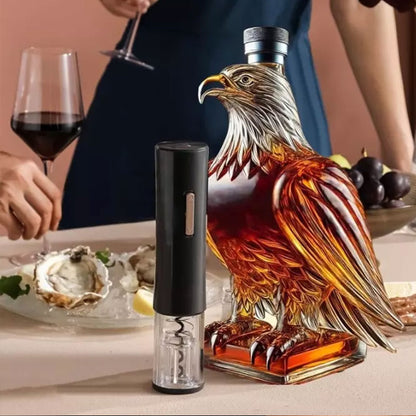 Kleine Whiskykaraffe in Adlerform. Ideal für Vater oder Ehemann. Exquisite Glasflasche, perfekt als Weihnachtsdeko
